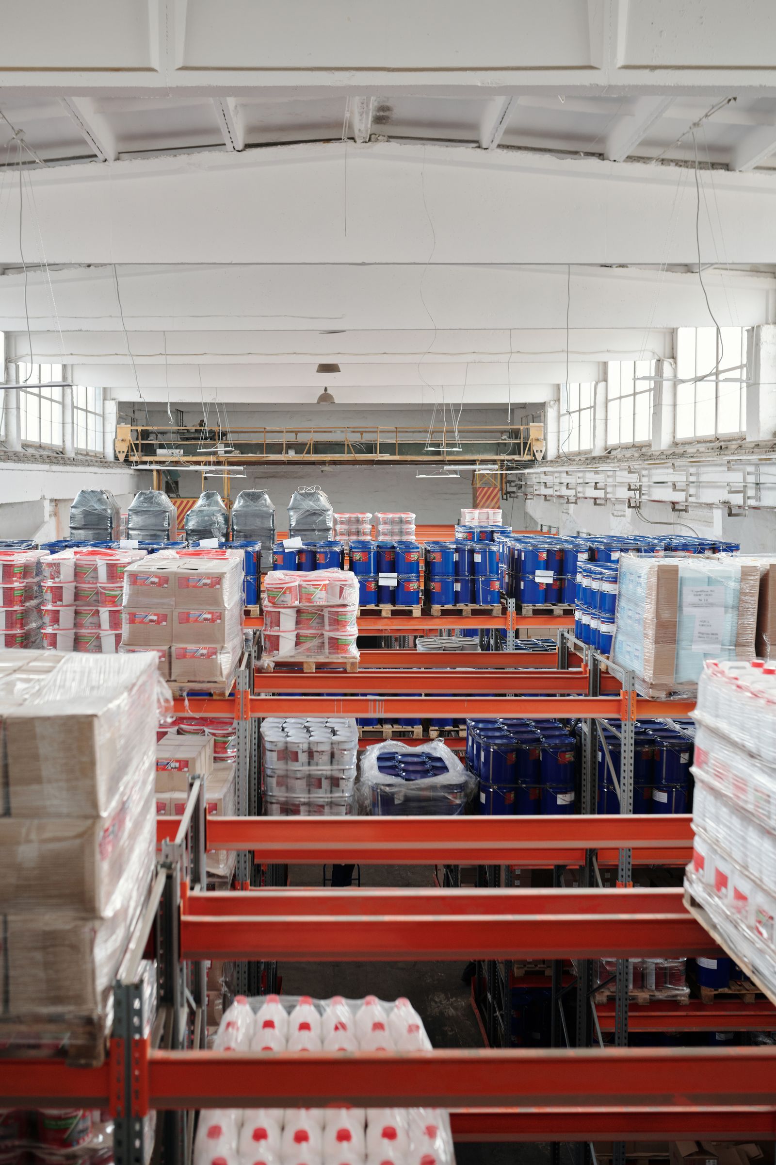 Pallet racking shelves inside a distribution center warehouse